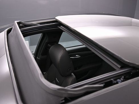 Used 2025 Cadillac CT5 Sport image 11