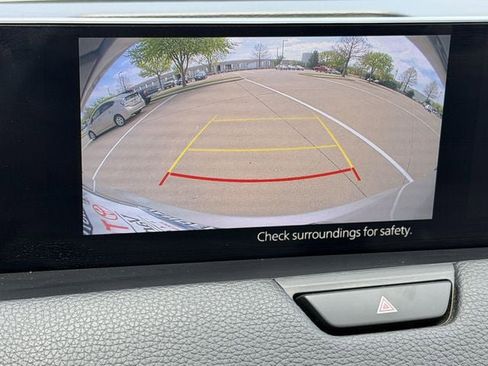 Used 2025 MAZDA CX-90 3.3 Turbo w/ Preferred Package AWD/4WD image 17