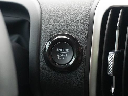 Used 2025 Ford Expedition Active RWD image 34
