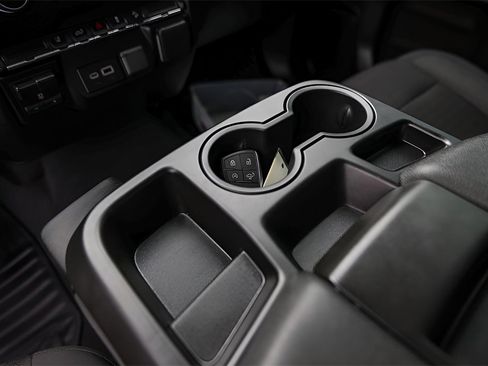 Used 2025 Chevrolet Silverado 2500 Custom w/ Custom Convenience Package image 23