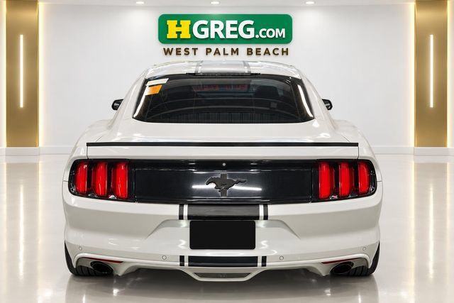 Used 2017 Ford Mustang Coupe RWD image 7