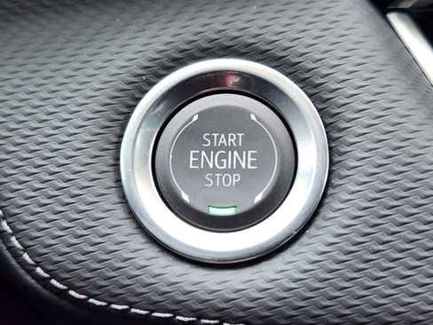 Used 2026 Chevrolet Equinox LT w/ Safety and Technology Package image 17