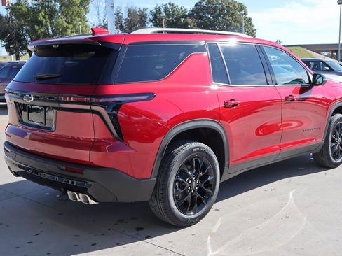 New 2026 Chevrolet Traverse LT w/ Midnight/Sport Edition image 17