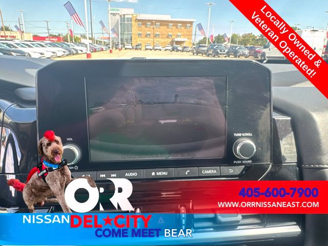 Used 2025 Nissan Pathfinder SV AWD/4WD image 26