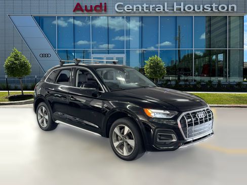 Used 2023 Audi Q5 2.0T Premium w/ Convenience Package image 6