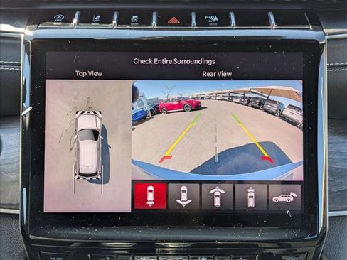 Used 2024 Jeep Grand Cherokee L Limited w/ Luxury Tech Group II image 13