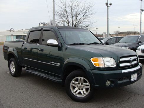 Used 2004 Toyota Tundra SR5 image 1