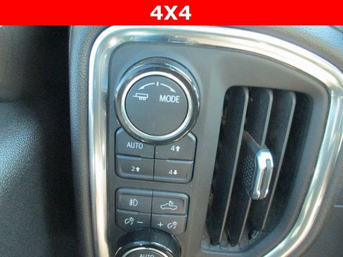 Used 2021 GMC Sierra 1500 AT4 w/ AT4 Premium Package image 28