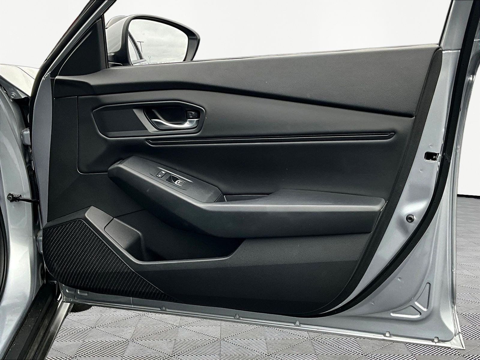 Used 2023 Honda Accord EX image 26