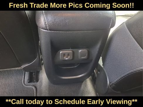 Used 2022 Chevrolet Colorado ZR2 AWD/4WD image 9