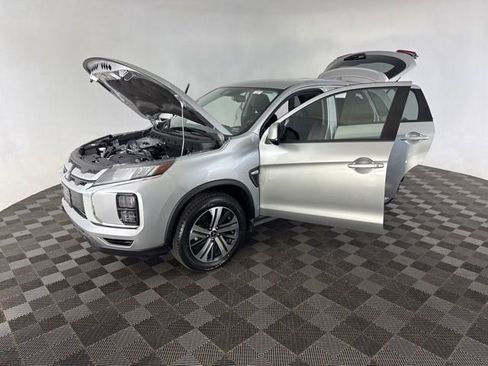 Used 2023 Mitsubishi Outlander Sport SE AWD/4WD image 10