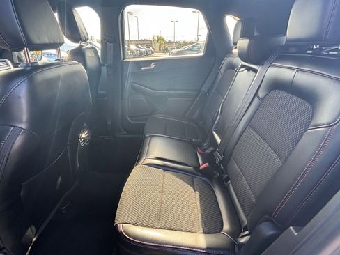 Used 2025 Ford Escape ST-Line AWD/4WD image 24