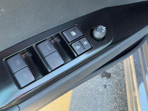 New 2026 Toyota Camry Hybrid image 10