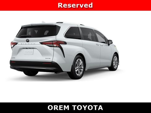 New 2026 Toyota Sienna Limited AWD/4WD image 9