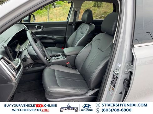 Used 2025 Kia Sorento S w/ Panoramic Sunroof Package FWD image 19