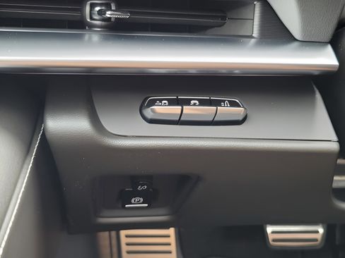 New 2026 Chevrolet Corvette Stingray Convertible w/ 1LT image 20