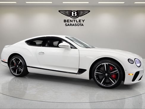 Used 2022 Bentley Continental GT AWD/4WD image 10