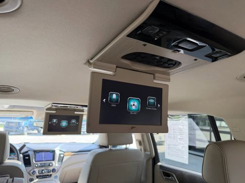 Used 2017 GMC Yukon XL Denali w/ Open Road Package image 41