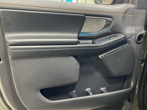 Used 2025 Ford Expedition Tremor image 16