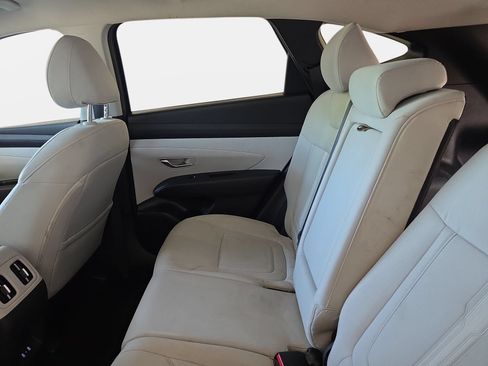 Used 2025 Hyundai Tucson SEL FWD image 14