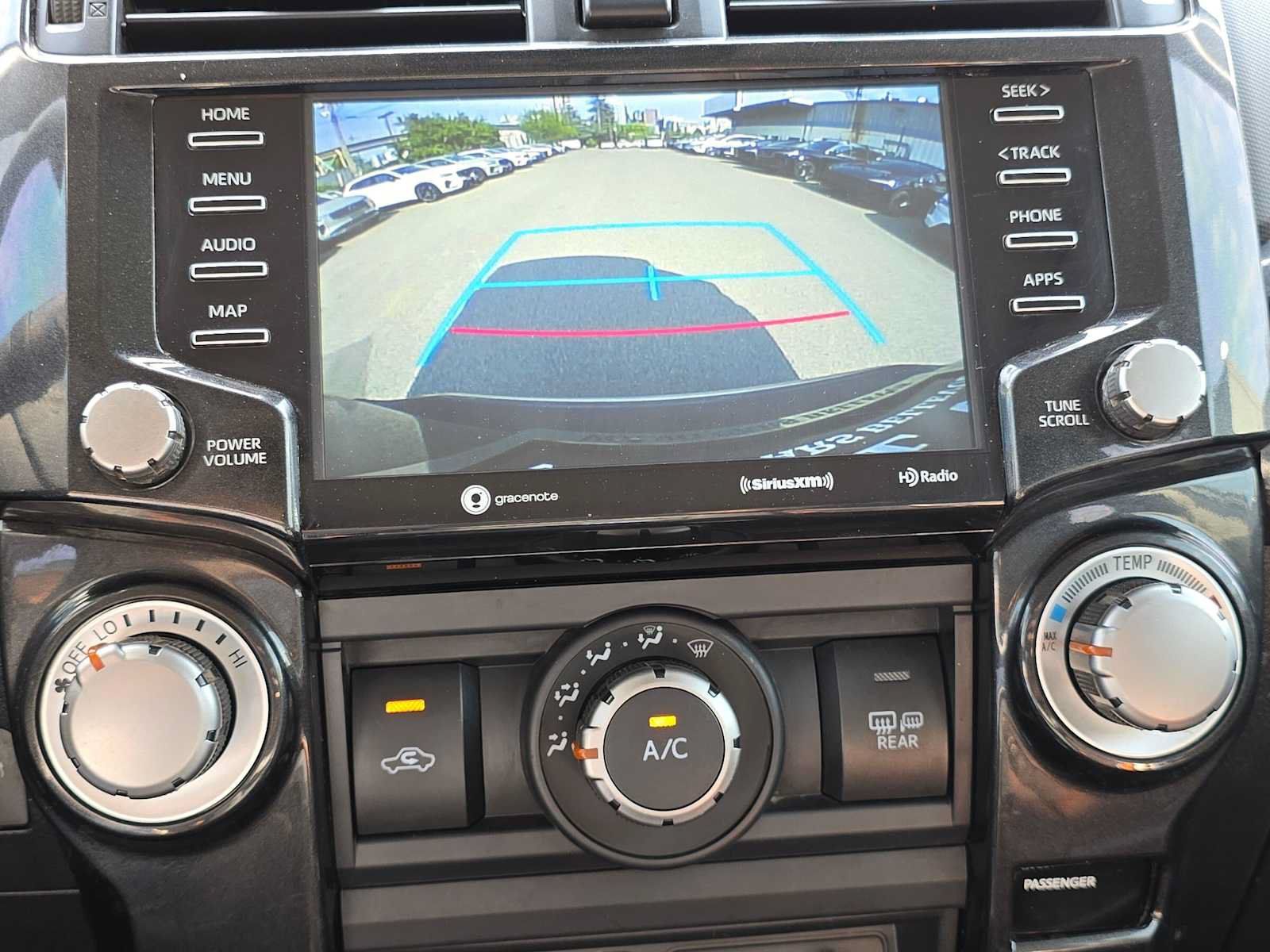 Used 2023 Toyota 4Runner TRD Off-Road Premium w/ Moonroof Package AWD/4WD image 26
