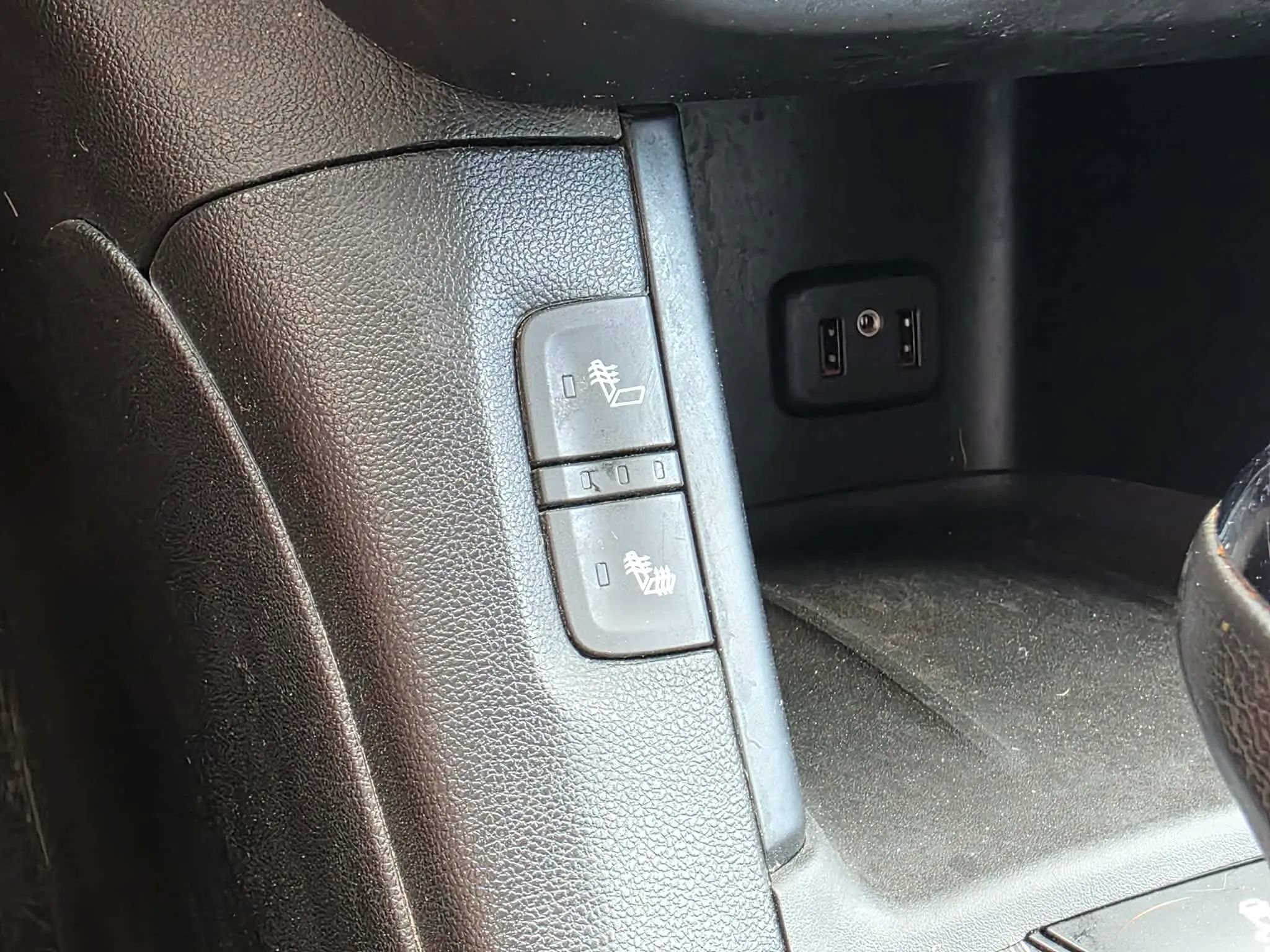 Used 2019 GMC Acadia SLT FWD image 30