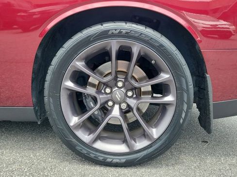 Used 2022 Dodge Challenger R/T Scat Pack w/ Driver Convenience Group RWD image 7