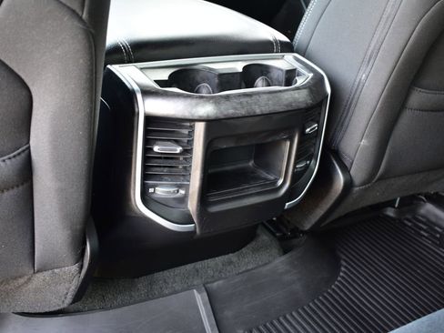 Used 2022 RAM 1500 Big Horn AWD/4WD image 26