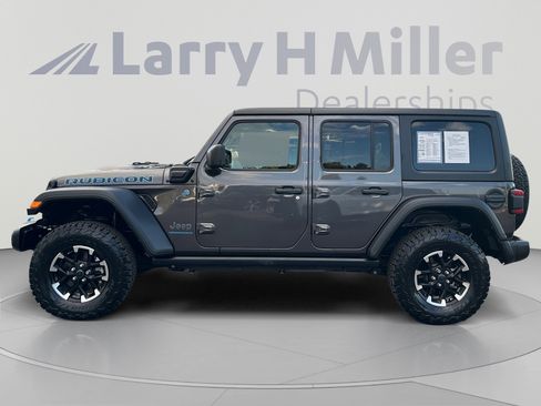 Used 2024 Jeep Wrangler Unlimited Rubicon 4xe w/ Technology Group AWD/4WD image 2