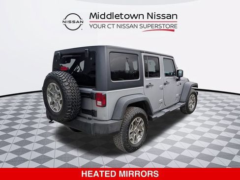 Used 2015 Jeep Wrangler Unlimited Rubicon w/ Connectivity Group AWD/4WD image 3