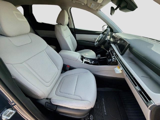 New 2026 Hyundai Tucson SEL Plus FWD image 28