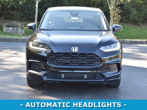 Certified 2024 Honda HR-V LX image 2