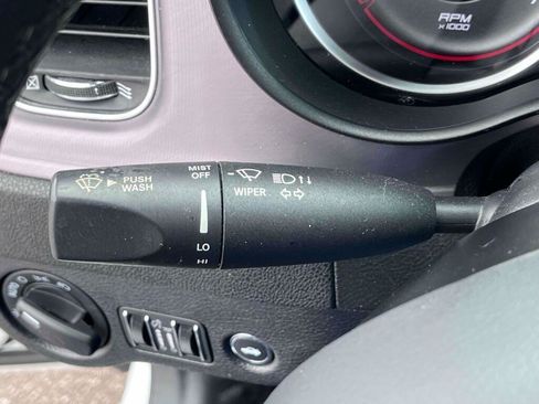 Used 2023 Dodge Charger SXT RWD image 31