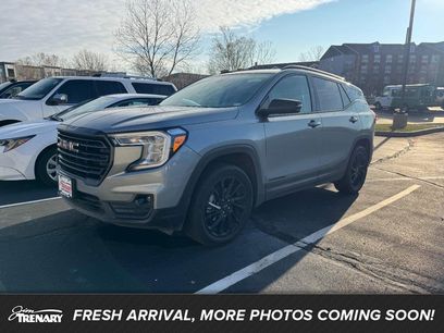 Used 2023 GMC Terrain SLT w/ Infotainment Package II