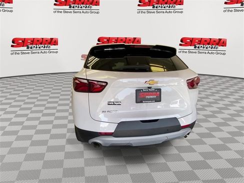 Used 2022 Chevrolet Blazer LT image 8