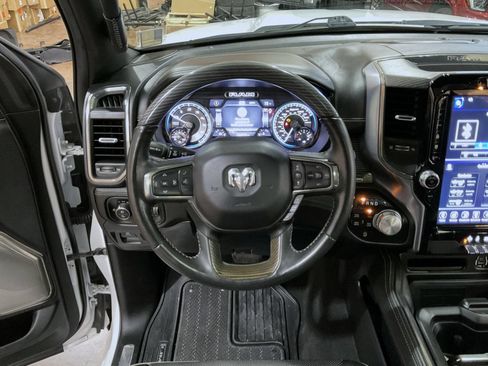 Used 2020 RAM 1500 Limited AWD/4WD image 11