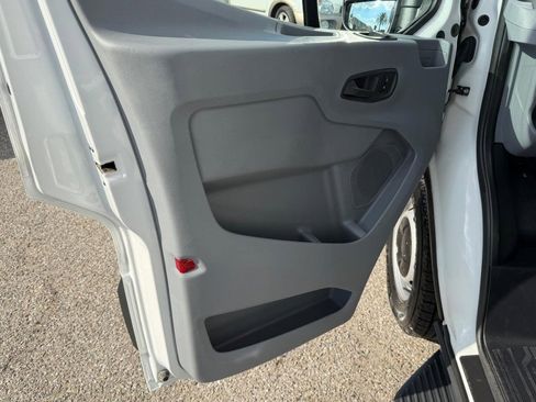 Used 2018 Ford Transit 350 XL image 15
