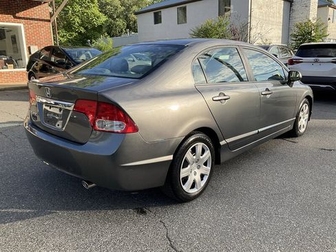 Used 2010 Honda Civic LX image 5