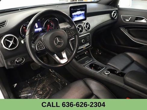 Used 2020 Mercedes-Benz GLA 250 4MATIC w/ Convenience Package image 12