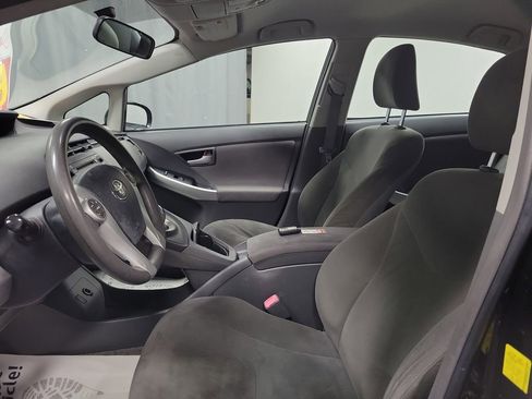 Used 2011 Toyota Prius Two image 12