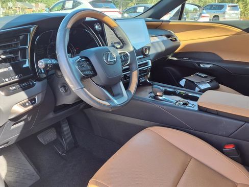 Used 2024 Lexus RX 350 Premium w/ Cold Area Package image 8