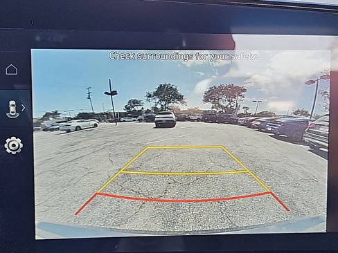 Certified 2025 Hyundai Elantra SEL image 25