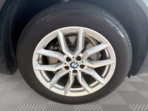 Used 2019 BMW X5 xDrive40i w/ Premium Package 2 AWD/4WD image 31