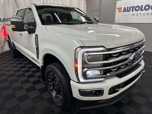 Used 2024 Ford F250 Platinum w/ Snow Plow Prep Package AWD/4WD image 2