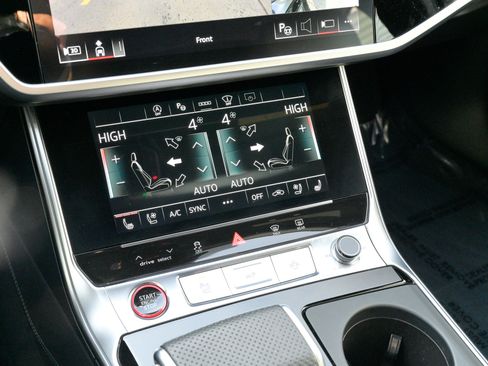 Used 2025 Audi RS 6 performance image 29