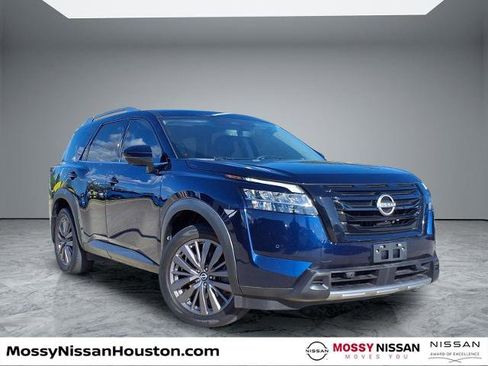 Certified 2023 Nissan Pathfinder SL w/ SL Premium Package image 1