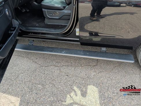 Used 2020 Ford Expedition Limited w/ Special Edition Package image 25