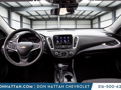 Used 2024 Chevrolet Malibu LT FWD image 4