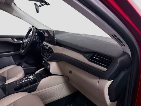 Used 2021 Ford Escape SEL w/ Technology Package image 30