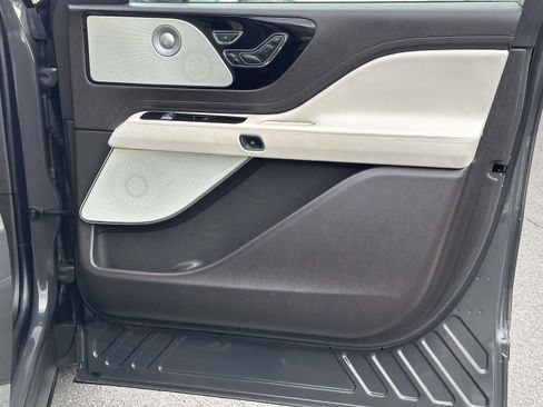 Used 2020 Lincoln Aviator Black Label w/ Dynamic Handling Package image 29